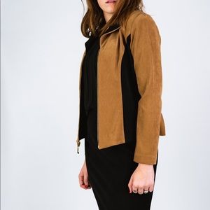 JESSICA HOWARD TAN AND BLACK SUEDE 2PC SKIRT SUIT